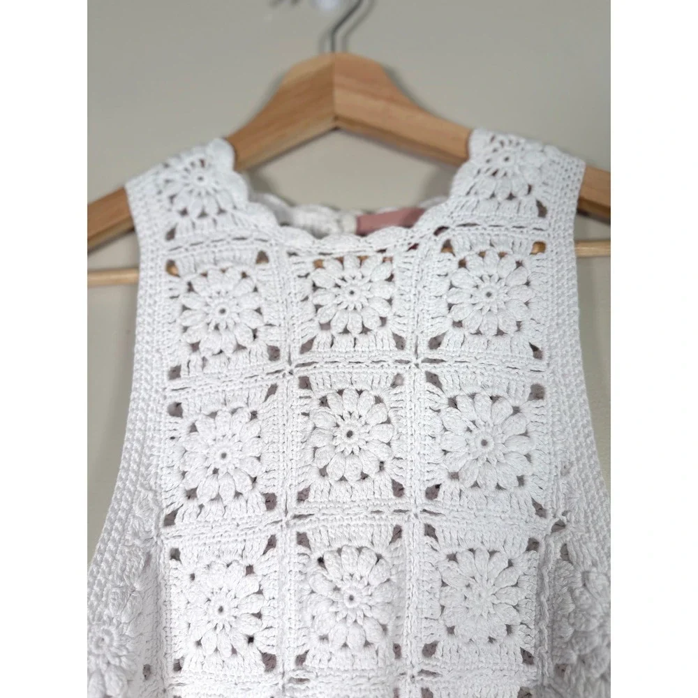 Show Me Your Mumu Laguna Top White Daisy Crochet Cotton Boho Crop XS Festival - Picture 3 of 8